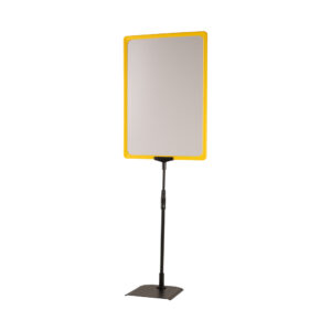 BMTT A3 com moldura plástica amarela. 1 conjunto.